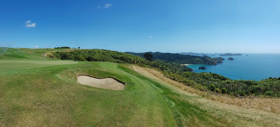 <h2>2019 New Zealand & Sydney Golf Cruise</h2>Azamara Quest (Jan)