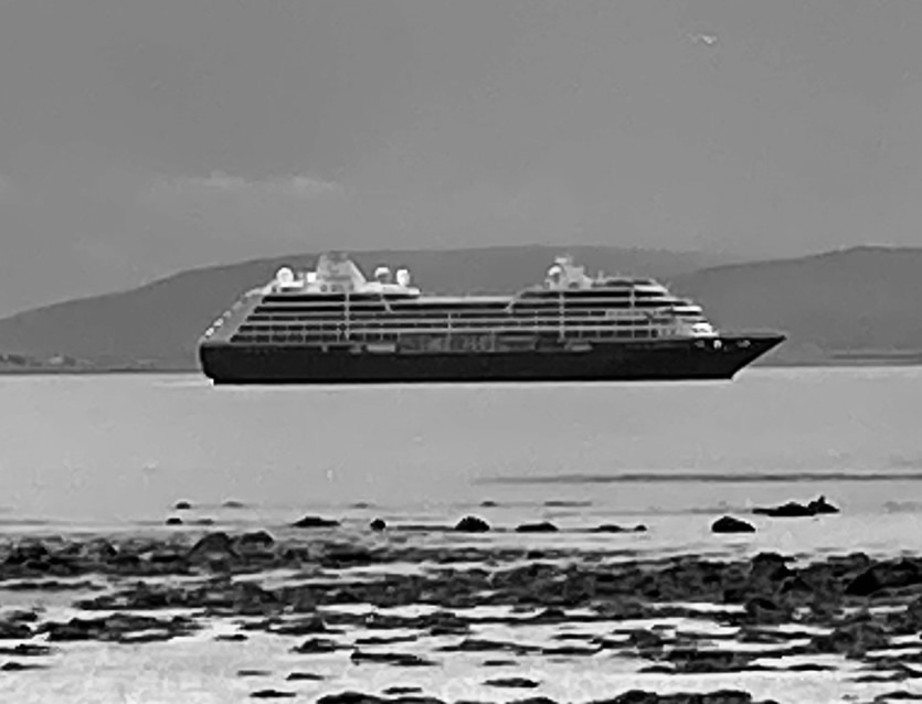 <h2>2023 June Irish Links Golf Cruise</h2>11 Nights | 3-6 Rounds | Dublin - Southampton | June 13 - 24