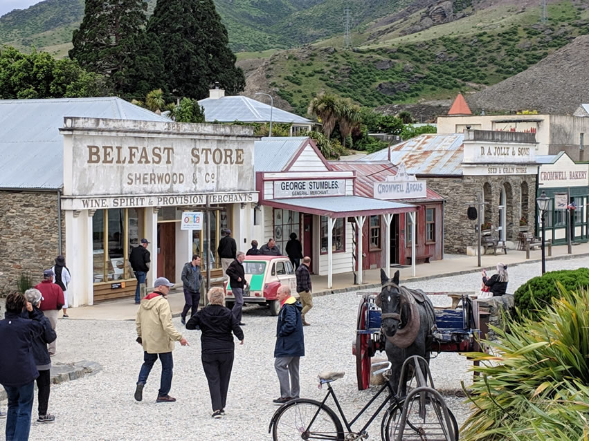 <h2>The Best of New Zealand Escorted 2018</h2>Taupo, Napier, Wellington & Queenstown